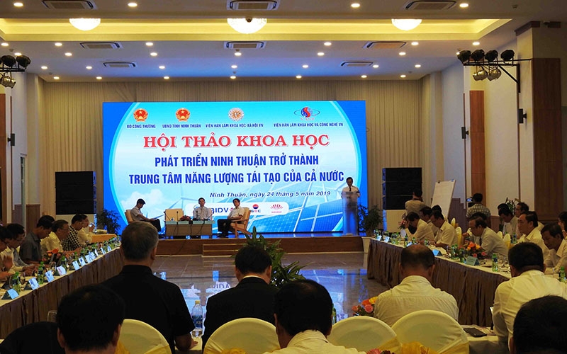 Dịch thuật đóng góp vai trò quan trọng trong xúc tiến đầu tư phát triển kinh tế xã hội tại Ninh Thuận